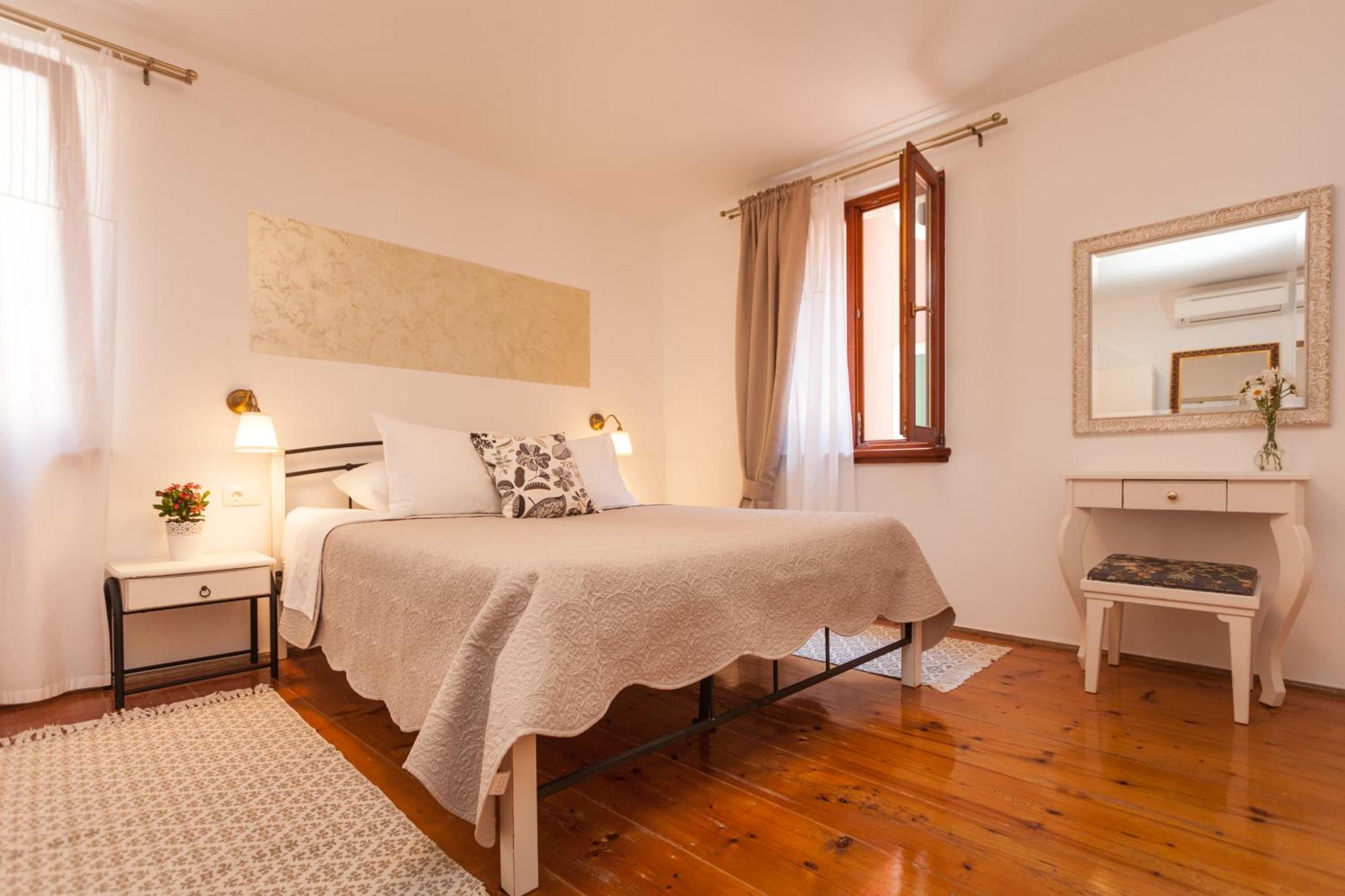 Guesthouse Casa Vittoria Rovinj Exterior photo