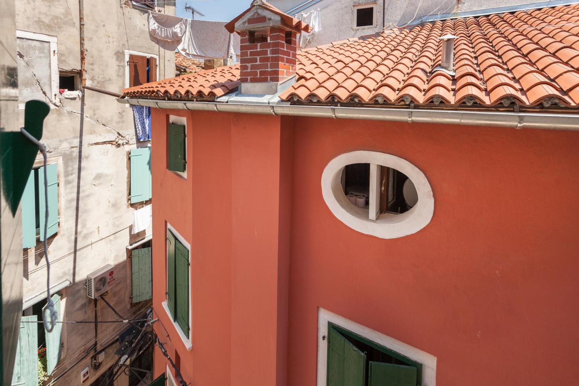 Guesthouse Casa Vittoria Rovinj Exterior photo