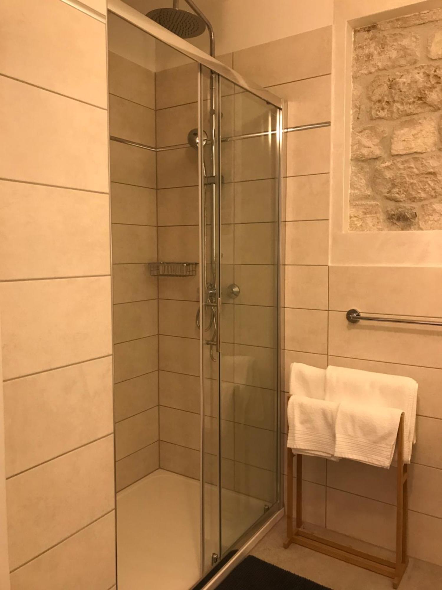 Guesthouse Casa Vittoria Rovinj Exterior photo